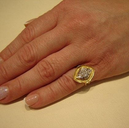 ring143
